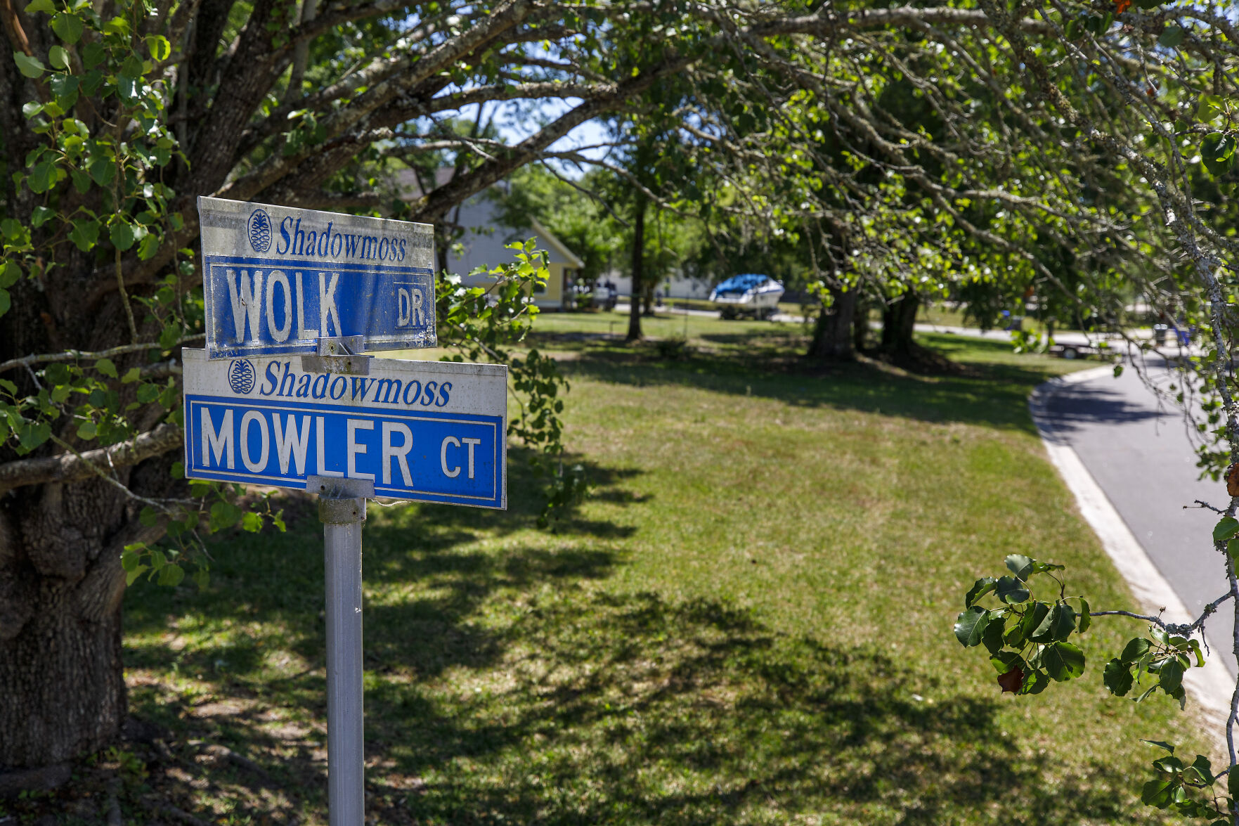 Mowler and Wolk street sign.jpg